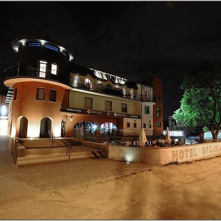Hotel Spojnia Гданьск Экстерьер фото